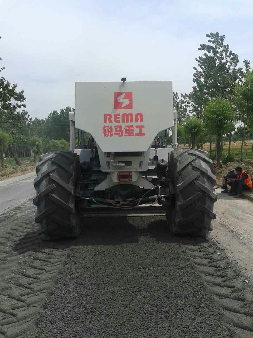 WR2300V，淮陽省道冷再生效果
