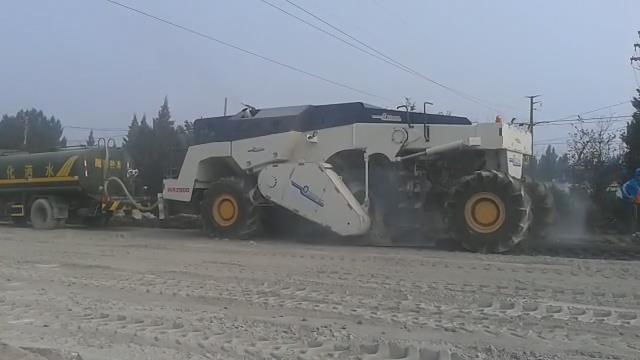 RZ2300B，安陽水穩(wěn)冷再生