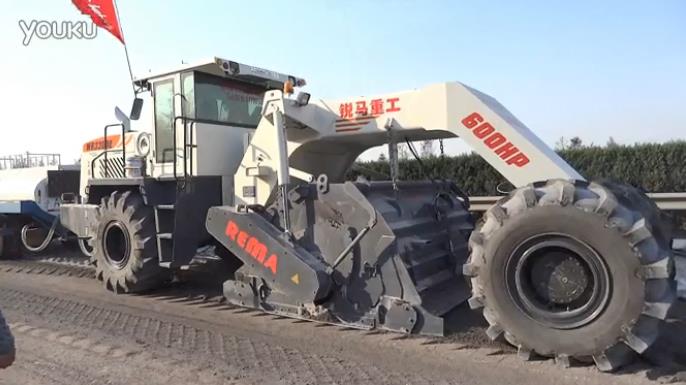 WR2300E，上海繞城高速冷再生